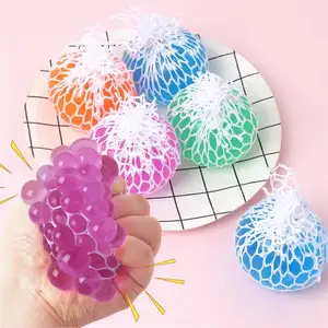 Hot Selling Stress Relief Squeeze Grape Balls Kids Autism Sensory Fidget Toys Decompression Grape Ball Funny Creative Kids Toy