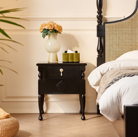 Lit à baldaquin en bois massif finition noire avec tête de lit incurvée en rotin naturel tressé, mobilier de chambre à coucher