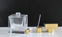 Flacon de parfum de luxe personnalisé avec logo, 50 ml, finition noire mate, rechargeable, parfum pour homme haut de gamme, flacon carré vide avec vaporisateur