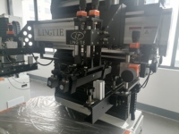 Máquina de Serigrafía Plana Semiautomática con Visión CCD, Adecuada para Películas de PET y PC y Componentes Electrónicos