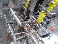 Machine d'emballage automatique BRIGHTWIN haute précision pour cubes de bouillon de poulet, motorisée, film/feuille/papier, CE ISO9001, Nouveauté