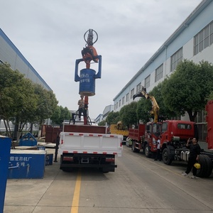 चीन ओएम 6-टन नॉक बूम ट्रक क्रेन + लकड़ी हड़पने वाली थोक कीमत - Product Image 2