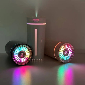 Produits pour la maison intelligente : Humidificateur d'air pour voiture, purificateur ioniseur alimenté par allume-cigare pour éliminer les odeurs - Product Image 1