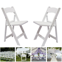 Vente en gros design personnalisé chaise de jardin rembourrée Wimbledon pliante portable légère en résine plastique blanche pour mariage et fête