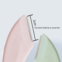 Mini-tondeuse faciale portable, petit rasoir à sourcils pour peaux sensibles, rasoir professionnel de dermaplaning, accessoire promotionnel