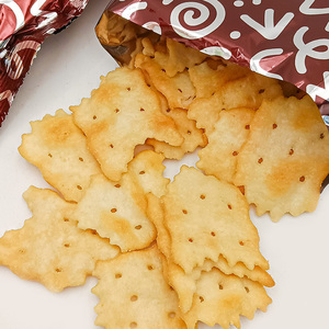 Biscuits soda nutritifs et savoureux, craquelins Graham au blé entier, biscuits croustillants, collation - Product Image 2