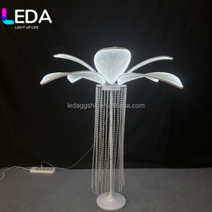 ไฟ LED รูปดอกไม้เรืองแสงสำหรับตกแต่งงานแต่งงาน ราคาขายส่ง LEDA - Product Image 1