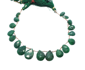Colección de Cuentas de Joyería Hechas a Mano con Beryl Esmeralda Natural de Alta Calidad, Color Verde Liso, Forma de Lágrima de 4mm, para la Creación de Joyas - Product Image 1