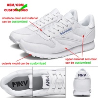 Baskets à la mode unisexes blanches et noires de grande taille Baskets de sport pour hommes et femmes Chaussures de fitness rétro avec logo personnalisé Chaussures de printemps en maille