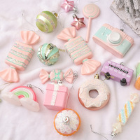 Décorations de fête de Noël en plastique jouets pendentifs d'arbre de Noël Macaron boules peintes en couleur