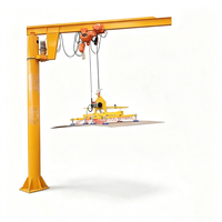 Grue à flèche rotative légère de 200 kg avec ventouse pour petite découpeuse laser