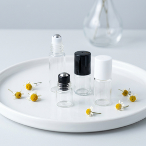 Mini Botella de Perfume de Lujo Transparente de 1ml 2ml, Tubo de Vidrio para Aceite Esencial, Botella de Vidrio Portátil de 3ml con Rodillo, Logotipo Personalizado - Product Image 3