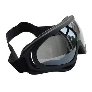 Lunettes de sécurité laser multifonctionnelles certifiées CE avec monture en plastique, résistantes aux chocs, verres anti-buée, modèle 8006 - Product Image 4