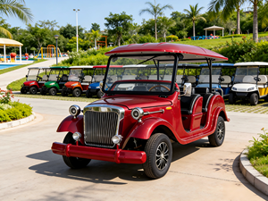 Voiture électrique vintage de luxe, véhicule rétro classique pour attraction touristique - Product Image 3