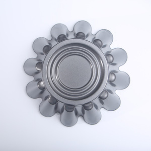 Molde para Hornear Personalizado de Acero al Carbono Antiadherente, Forma Redonda de Flor, para Pasteles, Repostería, Molde para Hornear DIY, Molde para Tartaletas de Huevo con Forma de Crisantemo - Product Image 3