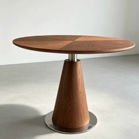 Table d'appoint ronde contemporaine avec plateau en bois grainé et base conique en bois et métal, mobilier pour hôtel et maison d'hôtes