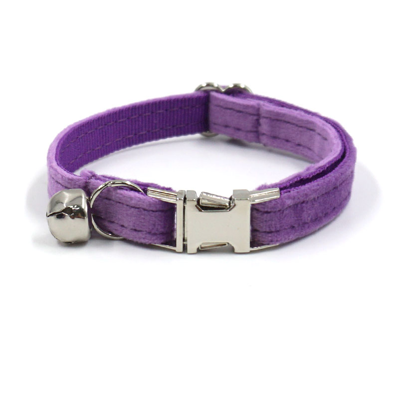 Silver hardwares collar