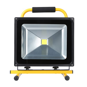 Lampe de travail portable rechargeable Dsfy 6510, 10W LED, lumière blanche d'urgence, autonomie de 3 heures, durée de vie de 25000 heures - Product Image 1