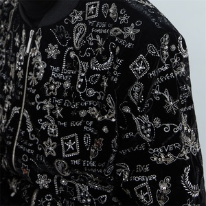 Giacca Bomber da Uomo con Ricamo in Filo Metallico, Strass e Paillettes alla Moda - Product Image 6