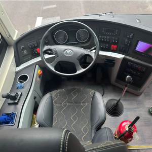 Autobus d'occasion Yutong personnalisé de Chine, 44 places, à <span class=keywords><strong>vendre</strong></span> - Product Image 5
