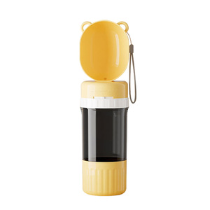 Botella de agua portátil para mascotas, para viajes al aire libre, para perros, material PP, con correa. - Product Image 5