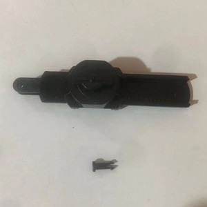 Geely EMGRAND กล่องเก็บของพลาสติกกันกระแทกกล่องเก็บของตรงกลางเหมาะสำหรับกังฟูฮายู - Product Image 4