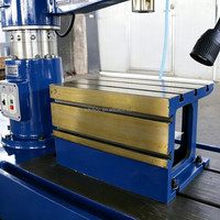 Perceuse radiale Z3035, diamètre de perçage maximal. Pompe à engrenages motorisée 2,2 kW avec alimentation automatique par broche de 35 mm, structure en acier et brides de tuyauterie