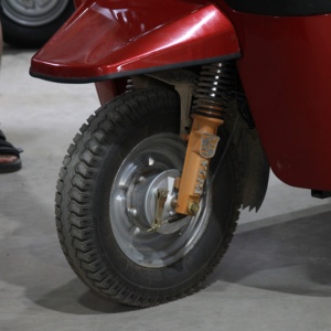 Nouvelle Arrivée Tricycle à Essence Motorisé Tuk-Tuk Couleur Personnalisable Faible Consommation Moteur 200cc <span class=keywords><strong>Taxi</strong></span> pour Longues Distances au Gabon, Afrique - Product Image 2