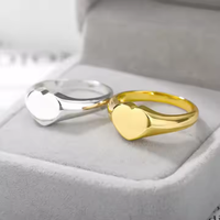 Personal isierte gravierte Logo-Siegel Chunky 18 Karat Gold Herzform Edelstahl Ring Pfirsich Herz Blank Ring Statement Geschenk