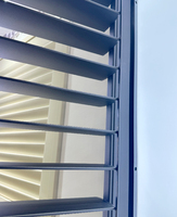 Obturador de aluminio integrado de estilo simple, material metálico para baños, dormitorios, cocinas, salas de estar, áreas de oficina, etc.-Liso