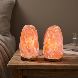 Lámpara de Sal del Himalaya 100% Personalizada, de Cristal Natural, Estilo Feng Shui, Tallada en Rosa, con Interruptor de Intensidad Regulable, Pakistán - Product Image 1