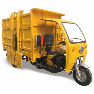 รถบรรทุกเก็บขยะแบบตักด้านหลัง 660 ลิตร สีเหลือง เครื่องยนต์เบนซิน - Product Image 1