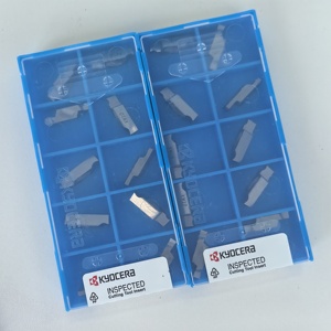 เม็ดมีดทังสเตนคาร์ไบด์ GVFR300-020B KW10 ยี่ห้อ KYOCERAS เคลือบผิวสำหรับงานกลึงภายนอก ความแข็ง HRC45-65 สำหรับเครื่องกลึง CNC ผลิตในญี่ปุ่น - Product Image 1