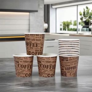Gobelet jetable à paroi simple en papier kraft biodégradable et écologique, imprimé astronaute ciel étoilé noir mat, pour café et vin - Product Image 2
