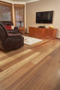 Parquet en bois dur australien d'ingénierie Envirolux Spotted Gum - Product Image 3