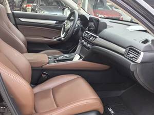 Autos Usados de Bajo <span class=keywords><strong>Precio</strong></span> para Exportación en Lote, Versiones Híbridas de Bajo Consumo, Guangqi <span class=keywords><strong>Honda</strong></span> Inspire HATCHBACK, Bajo Consumo de Combustible, Emisión Euro V - Product Image 3