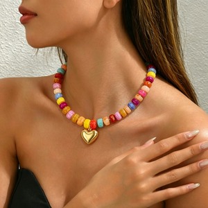Collar de corazón de resina colorido para mujer, gargantilla con cuentas a la moda, accesorio de joyería para fiesta - Product Image 2