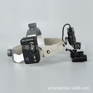 Loupe chirurgicale dentaire Vimel 4X avec lampe frontale LED pour chirurgie orale, oto-rhino-laryngologie et chirurgie plastique - Product Image 4