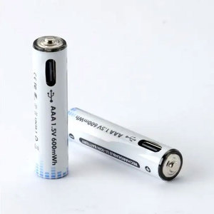 Batería Recargable de Iones de Litio AAA Micro USB Tipo-C de 1.5V y 600mWh con 1000 Ciclos de Carga - Product Image 1