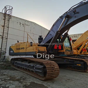 Excavadora hidráulica Volvo EC360BLC usada, modelo 2023, motor original duradero con bomba en buenas condiciones - Product Image 5