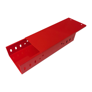 Bandeja para Cables de Acero con Recubrimiento en Polvo Rojo, Resistente a la Corrosión, para Rutas de Cables Industriales - Product Image 1