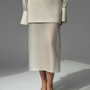 Ensemble Femme Chic et Tendance : Chemise à Revers Manches Longues et Jupe Taille Haute Patchwork – Nouvelle Collection Été pour Boutiques et Grossistes - Product Image 3