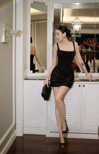 Satin Mini Dress Sleeveless <b>Spaghetti</b> <b>Strap</b> Sexy Bodycon Party Cocktail OEM Custom Women Elegant Black Square Neck Ruched - Product Image 3