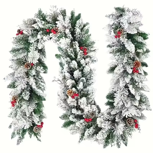 Décorations de Noël pour couronne de 180/270 cm, best-seller, avec pommes de pin, baies rouges artificielles <span class=keywords><strong>et</strong></span> éclairage LED - Product Image 5