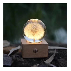 Yunnan fábrica venta al por mayor hermosa bola <span class=keywords><strong>de</strong></span> cristal caja <span class=keywords><strong>de</strong></span> <span class=keywords><strong>música</strong></span> Rosa bola <span class=keywords><strong>de</strong></span> cristal <span class=keywords><strong>música</strong></span> - Product Image 1