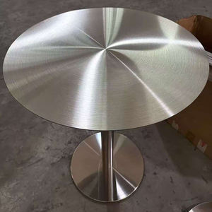 طاولة من الفولاذ المقاوم للصدأ في الهواء الطلق بتصميم بسيط - Product Image 6