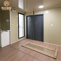 Maison modulaire en conteneurs moderne avec plusieurs fenêtres pour maisons familiales personnalisées, logements d'hôtes et projets de villas mobiles