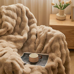 Dày Đầy Màu Sắc Bán Buôn Mùa Đông Ném Trang Trí Nội Thất Sofa Couch Giường Văn Phòng <span class=keywords><strong>Faux</strong></span> Thỏ Lông Bong Bóng Chăn - Product Image 2