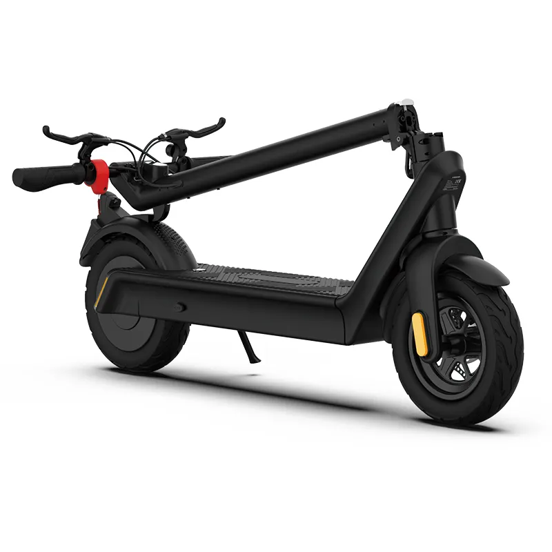 Fabrika kaynağı 10 inç off road uzun menzilli elektrikli scooter 800w pedallar