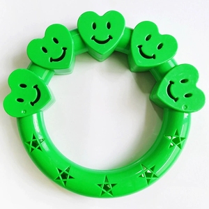 Anillo de mano de plástico con diseño de corazón sonriente al por mayor, colorido, para niños, para ejercicios matutinos, tamborina, para ritmo de baile de niños pequeños - Product Image 5
